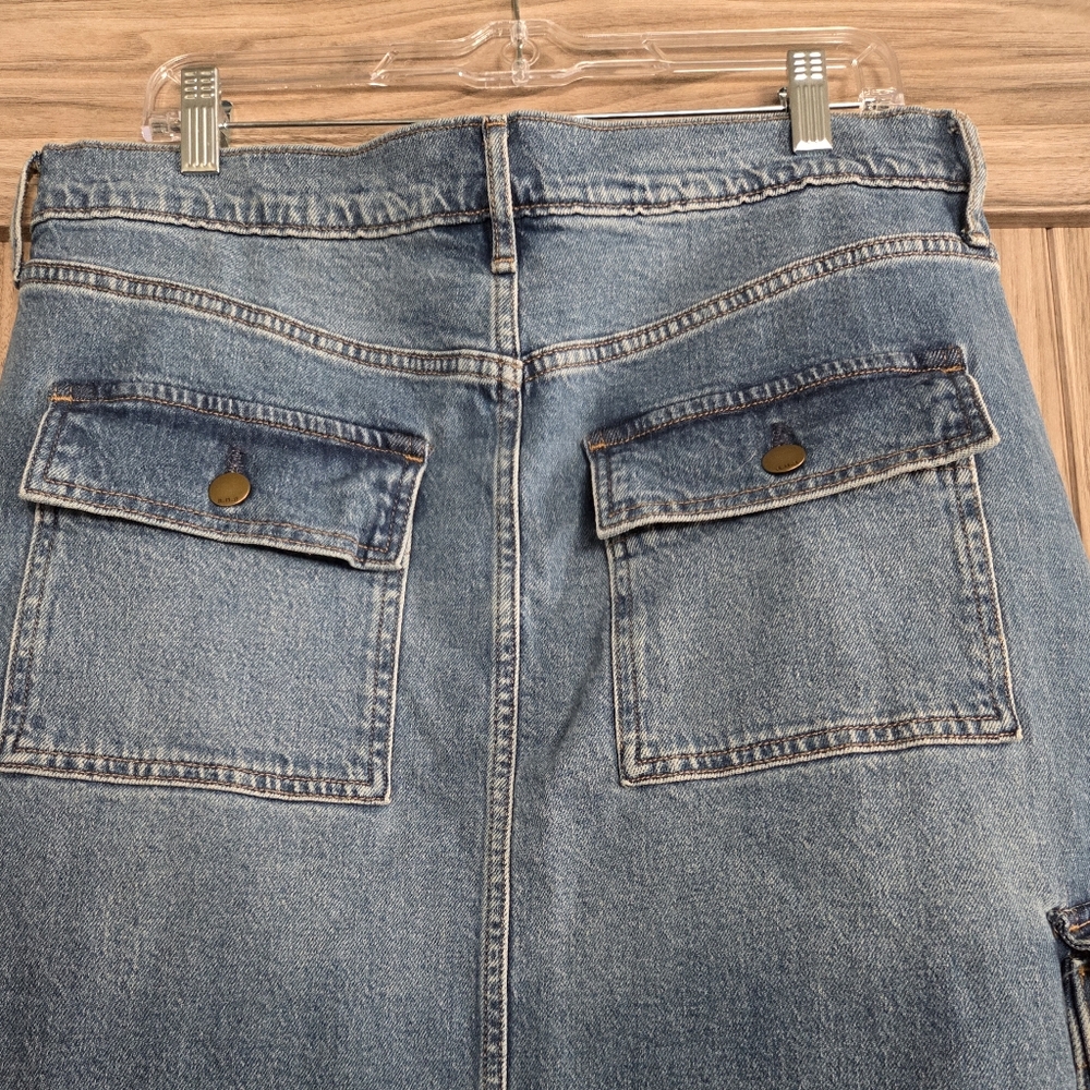 a.n.a Blue High-Rise Denim Skirt - Picture 5 of 8